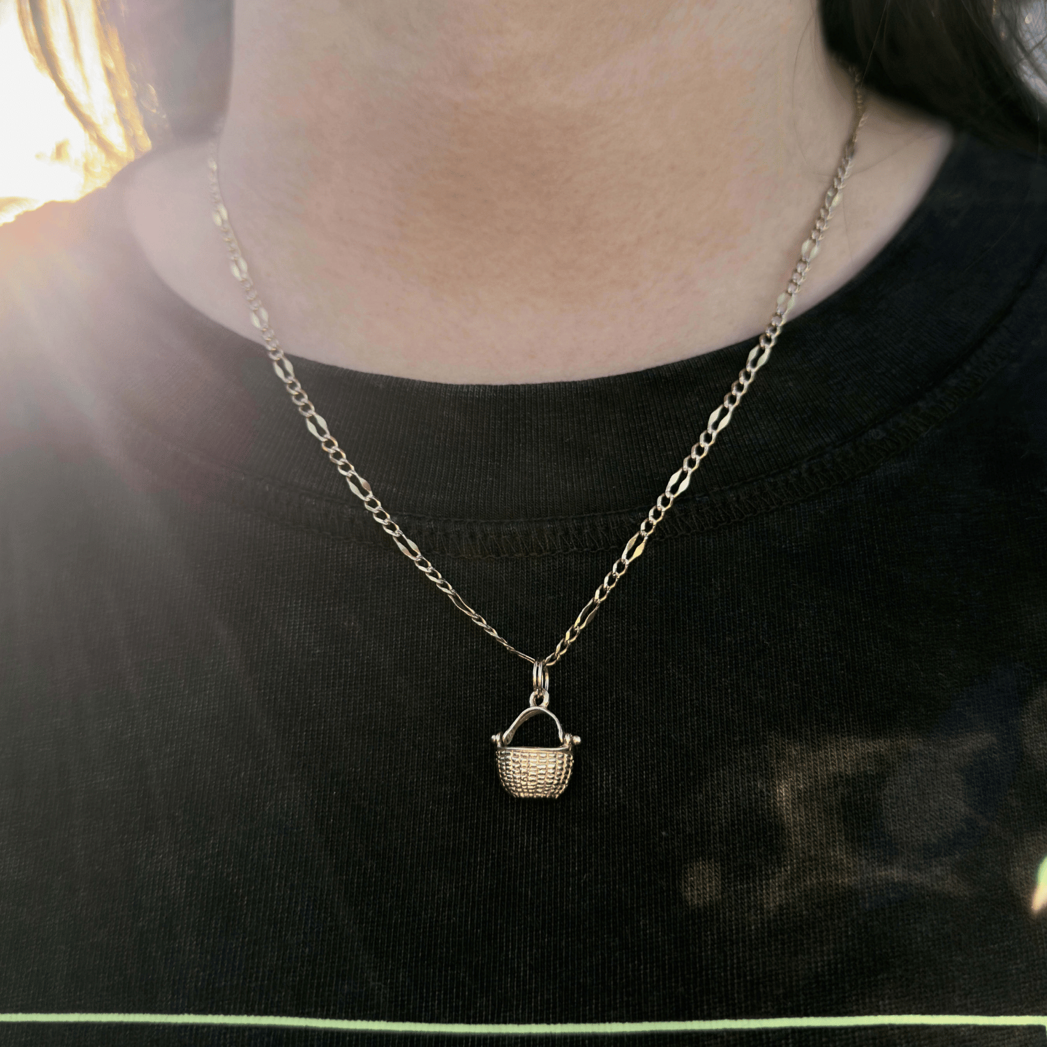 Vintage 14k Articulating Nantucket Basket Charm