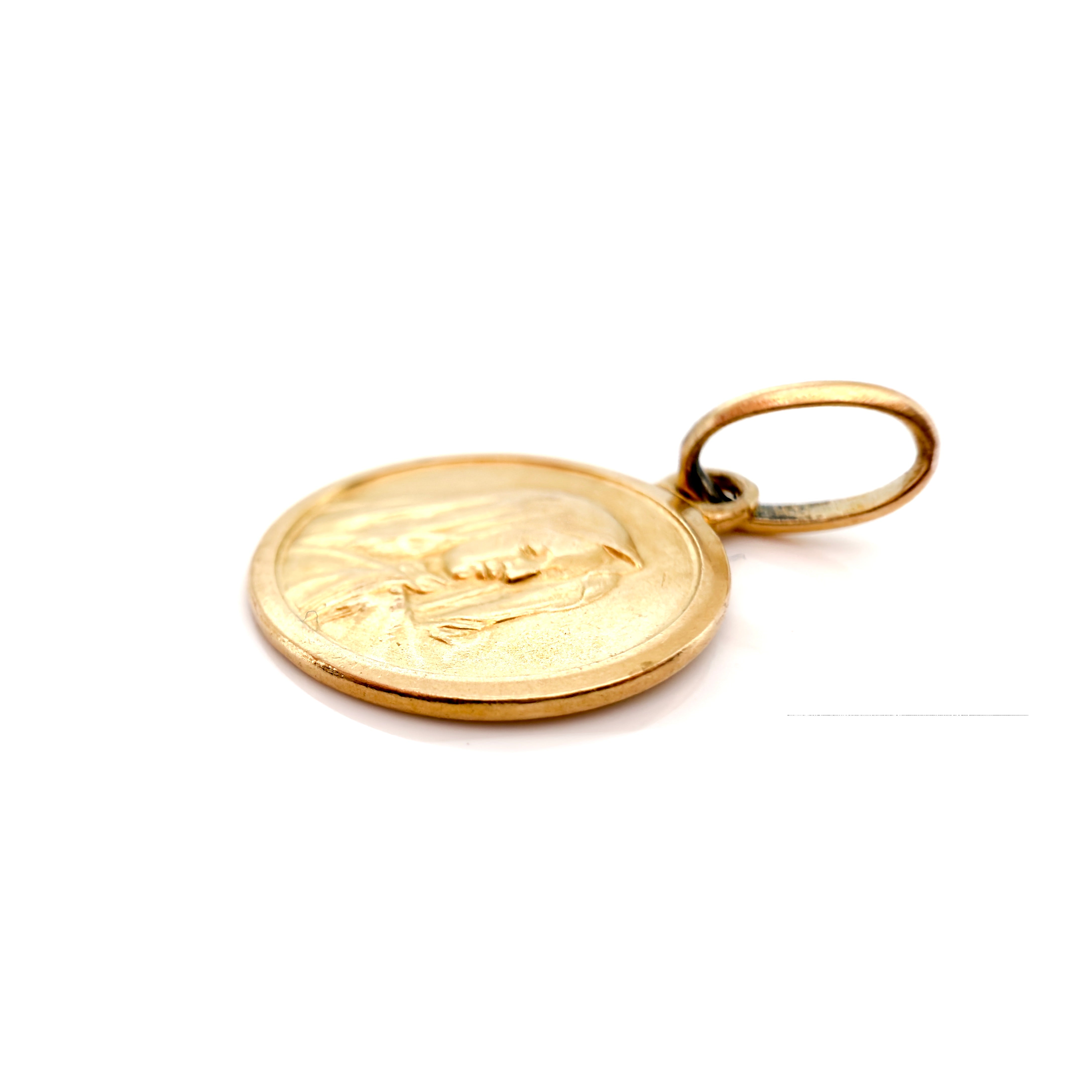 Vintage 1960s Italian 18K Virgin Mary Medallion, Pendant