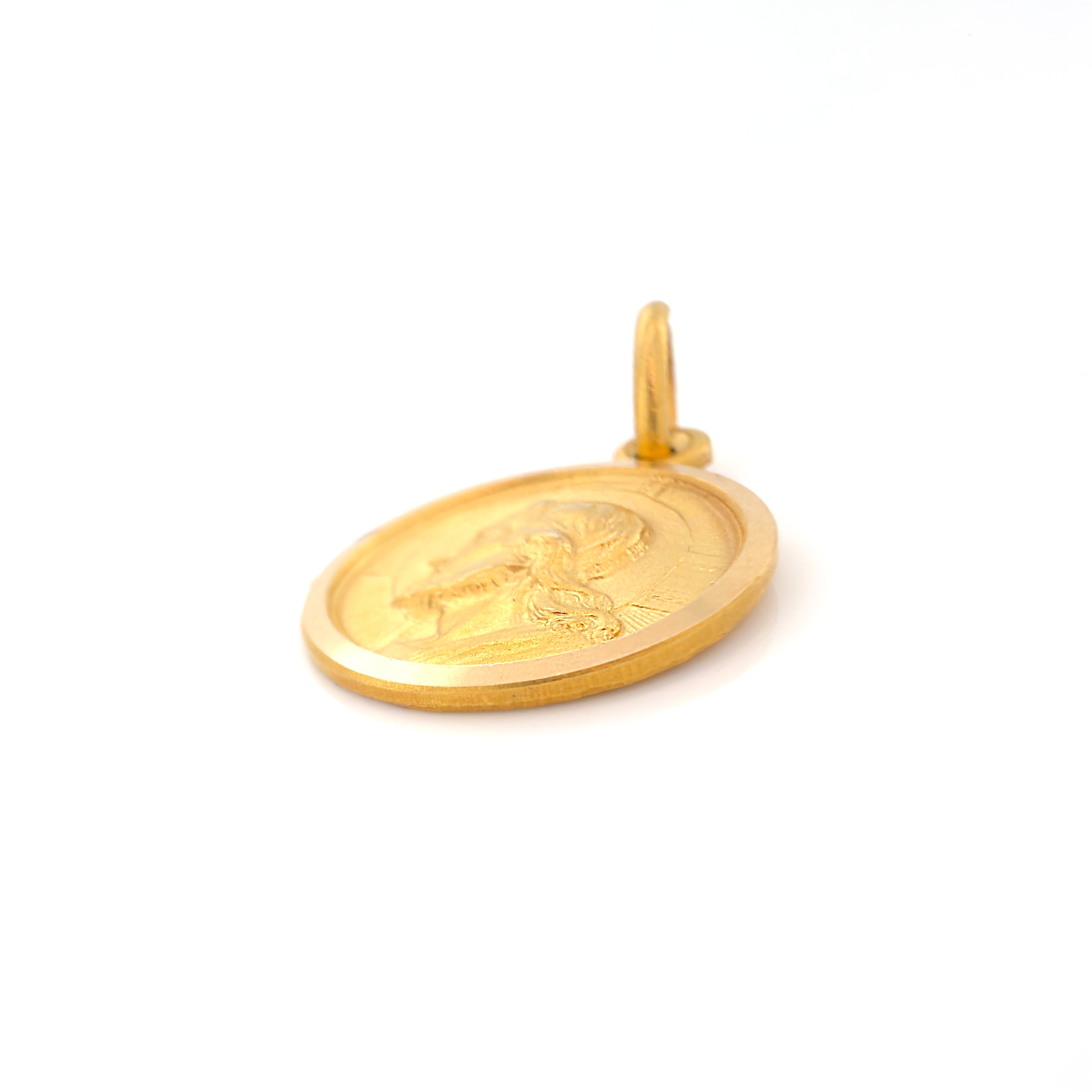 Vintage 1960s Italian 18K “Dio Ti Protegga” (May God Protect You) Medallion, Pendant