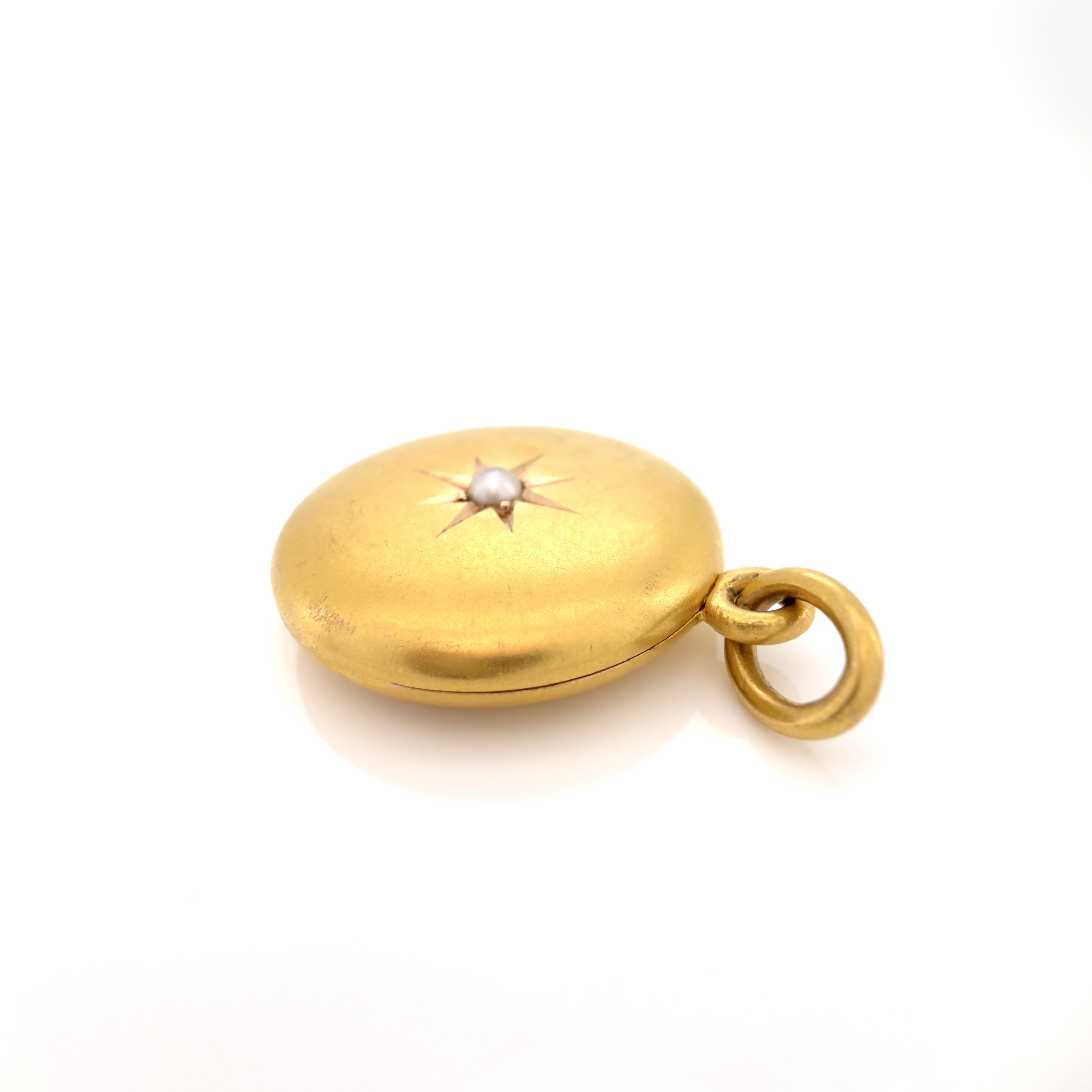 Edwardian Shreve & Co. Celestial Bloomed Gold Pearl Locket, Elizabeth 1902
