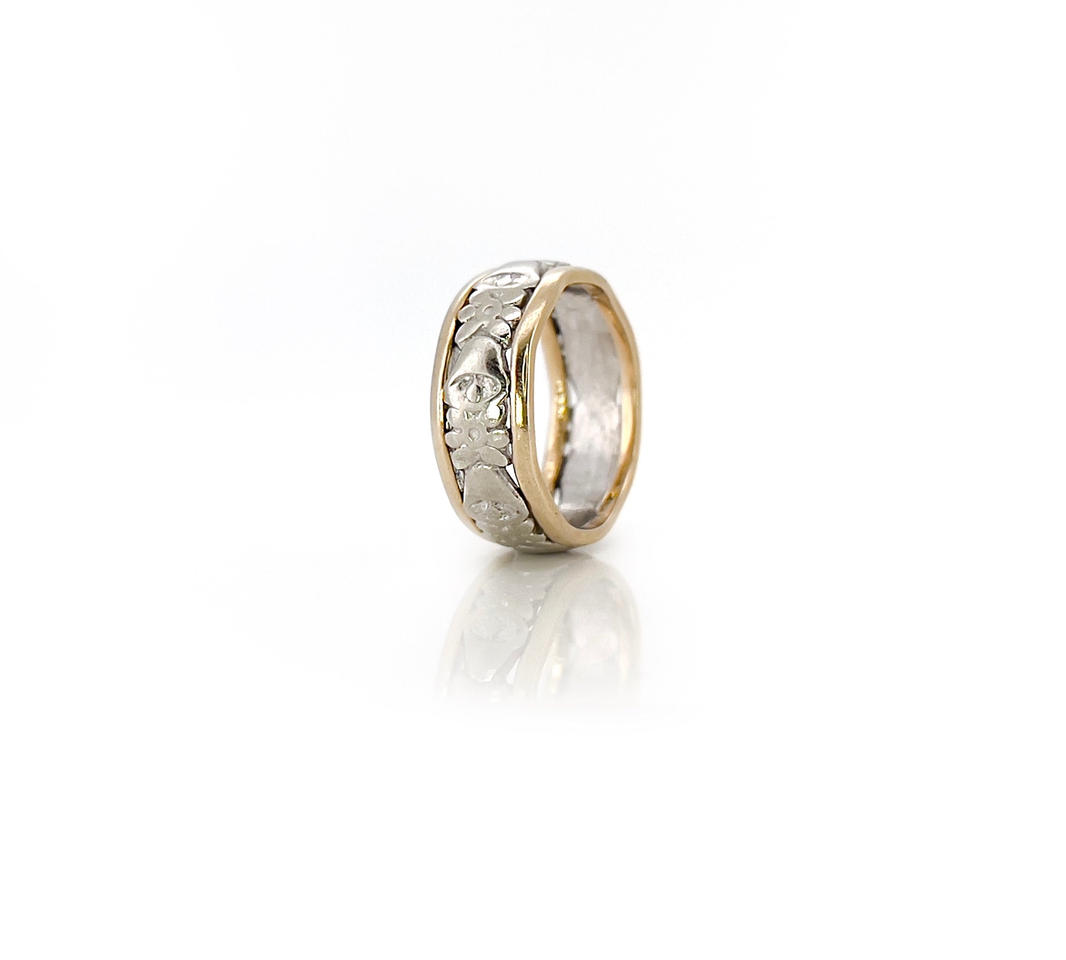 Bristol Wedding Bells Vintage/ Retro Ring, Size 6