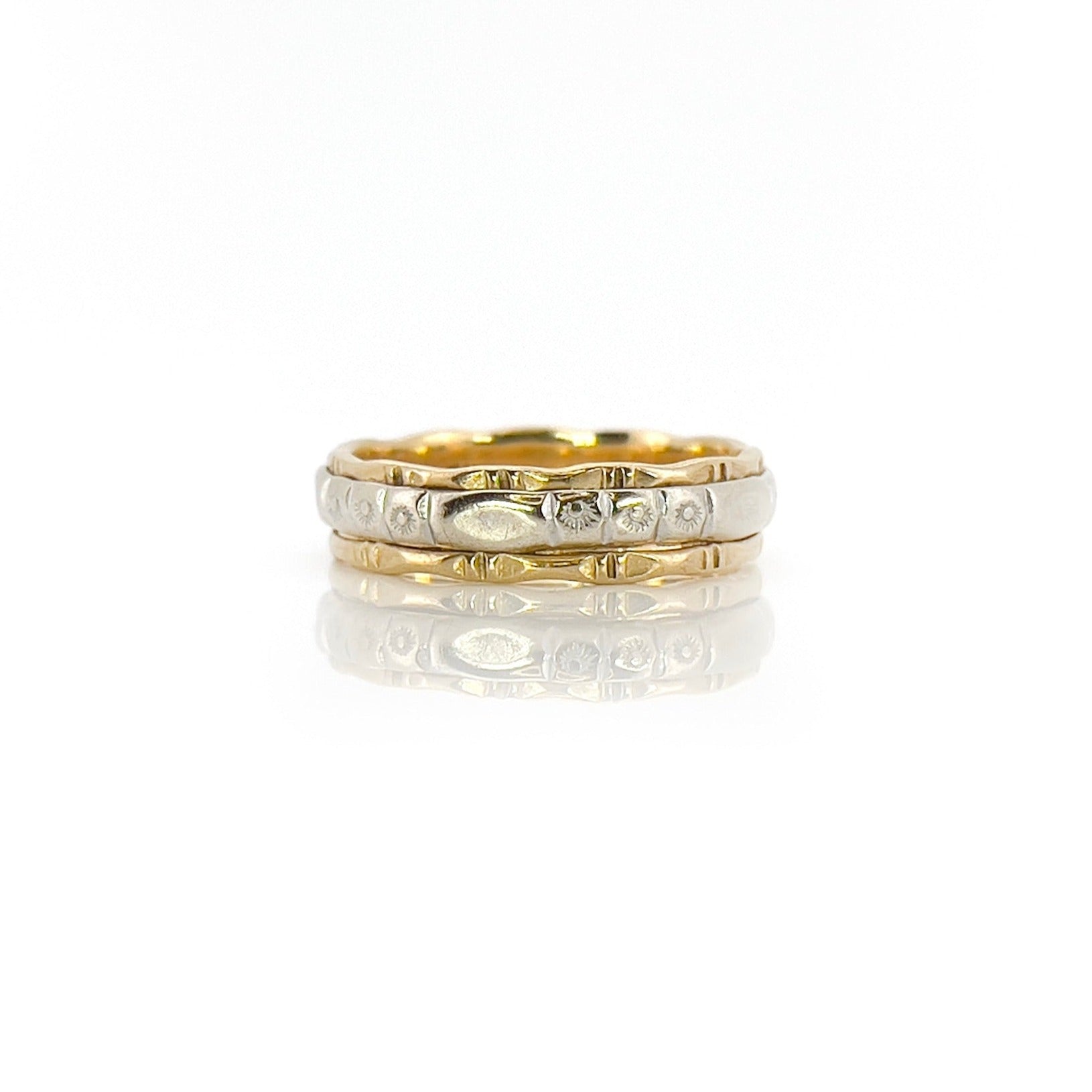 Retro Two Tone Wedding Band, Size 6.75