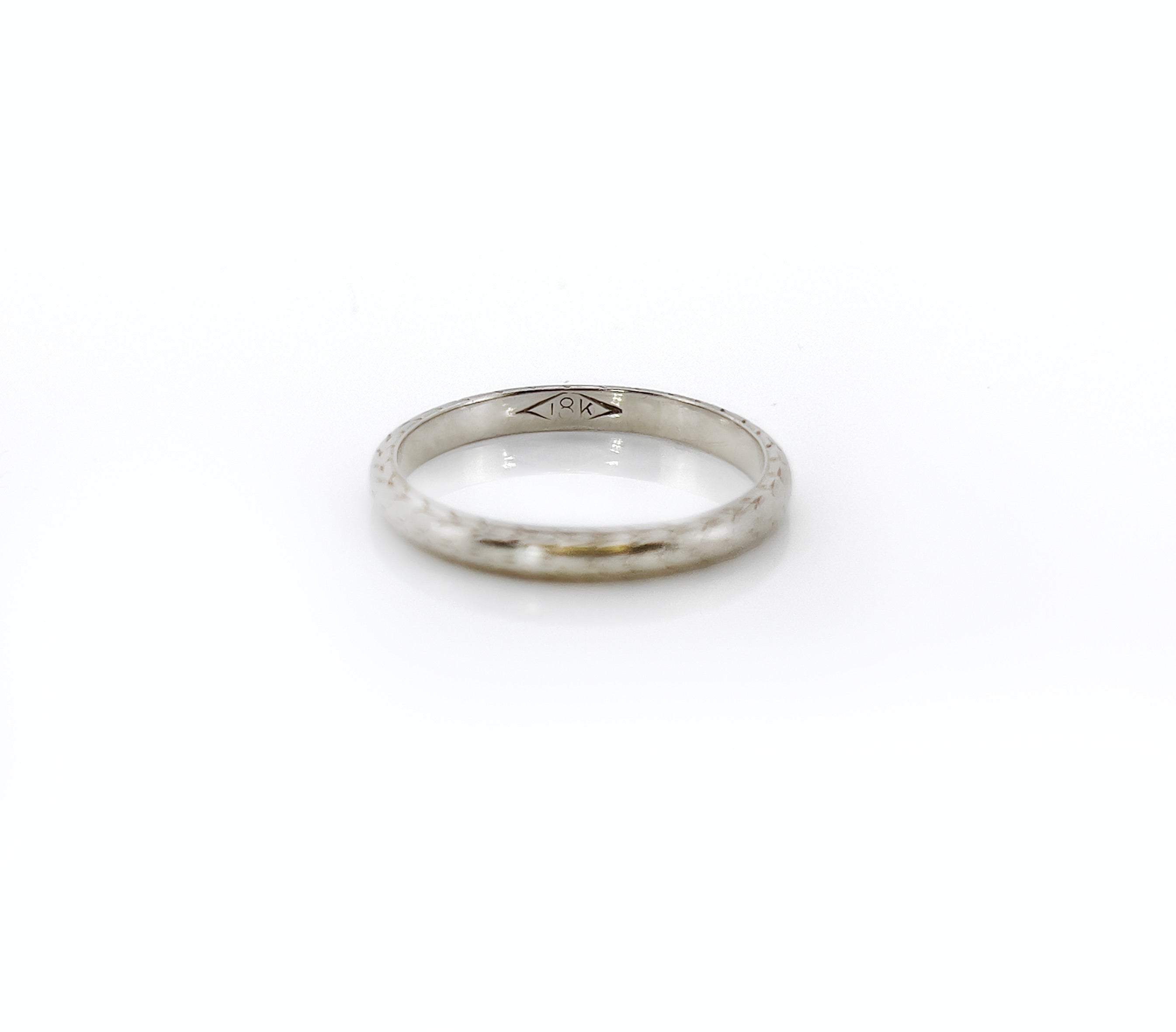 Vintage 18K White Gold Wheat Wedding Band, Size 7.25
