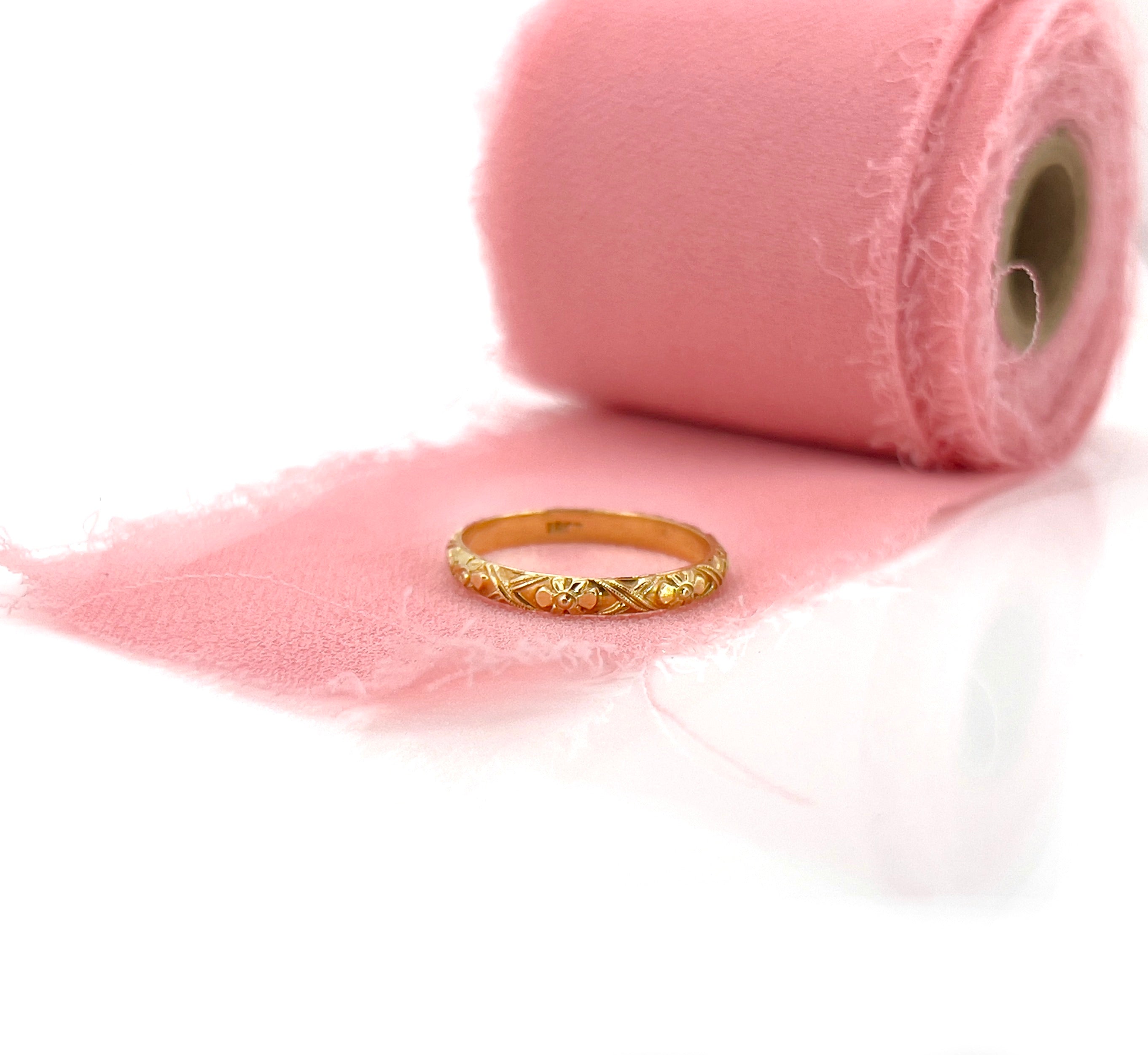 Vintage Flower Wedding Band, 18K, Size 5
