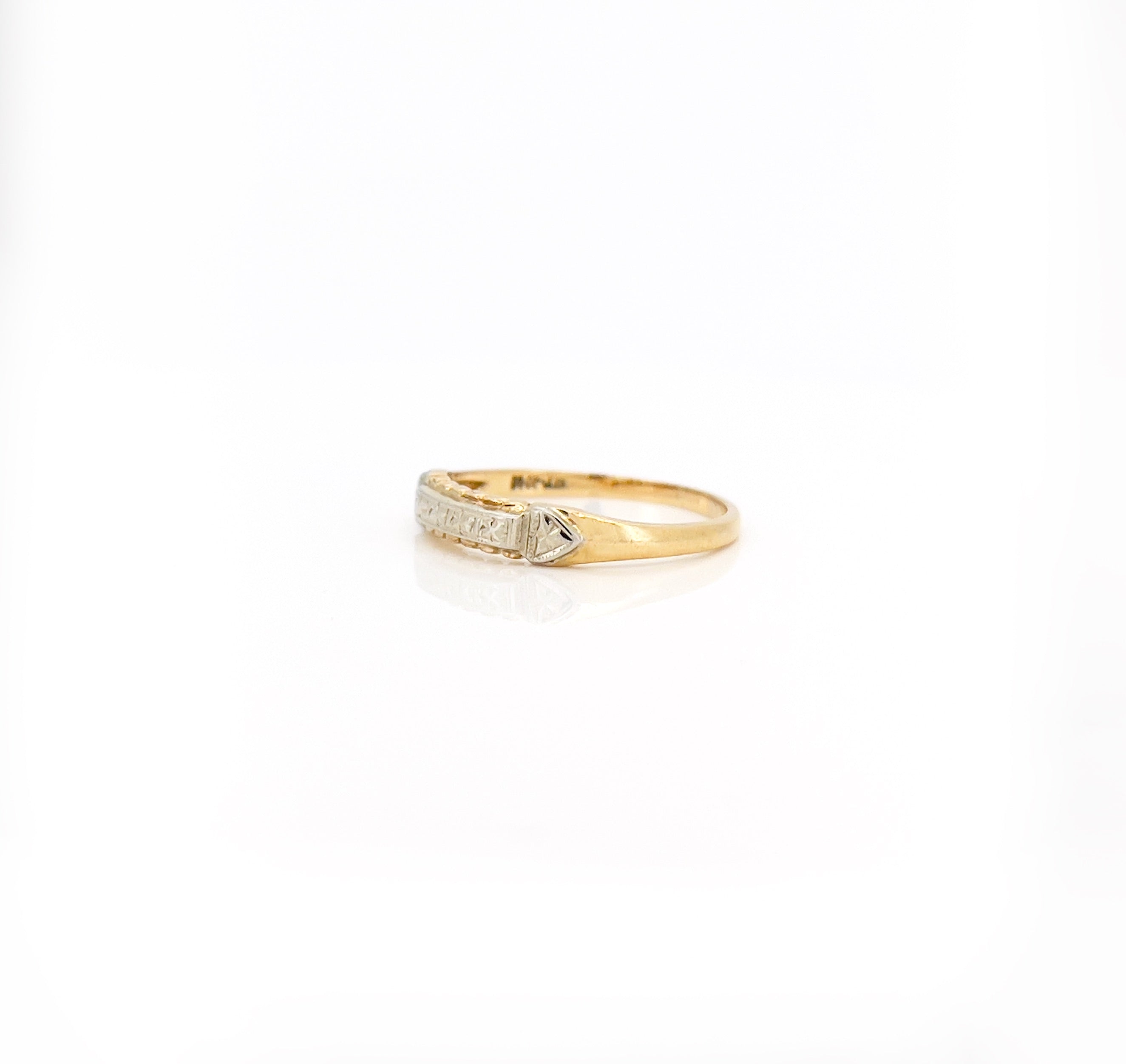 Vintage Two Tone Band, Size 6.5