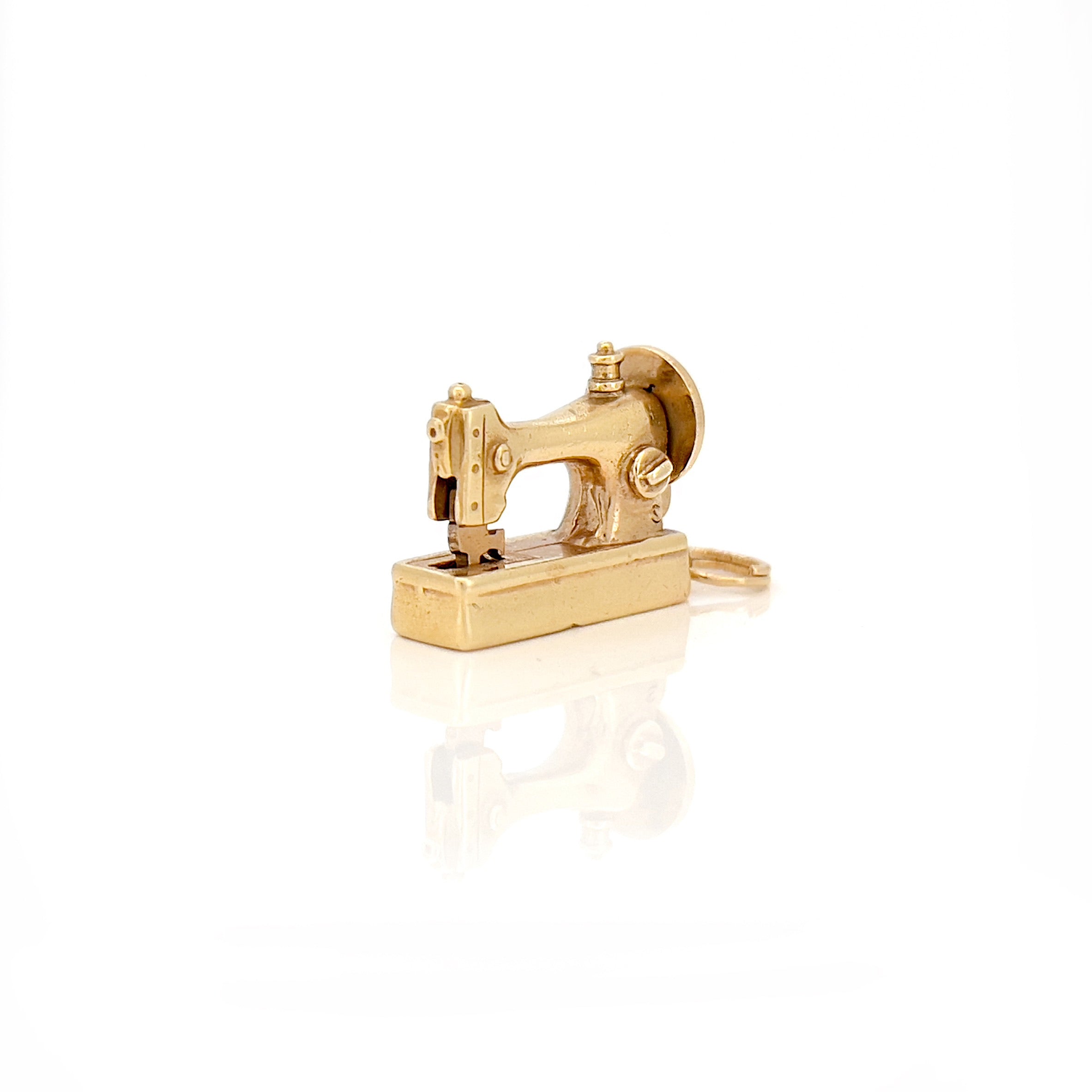 1960s Vintage 14K Articulating Sewing Machine Charm
