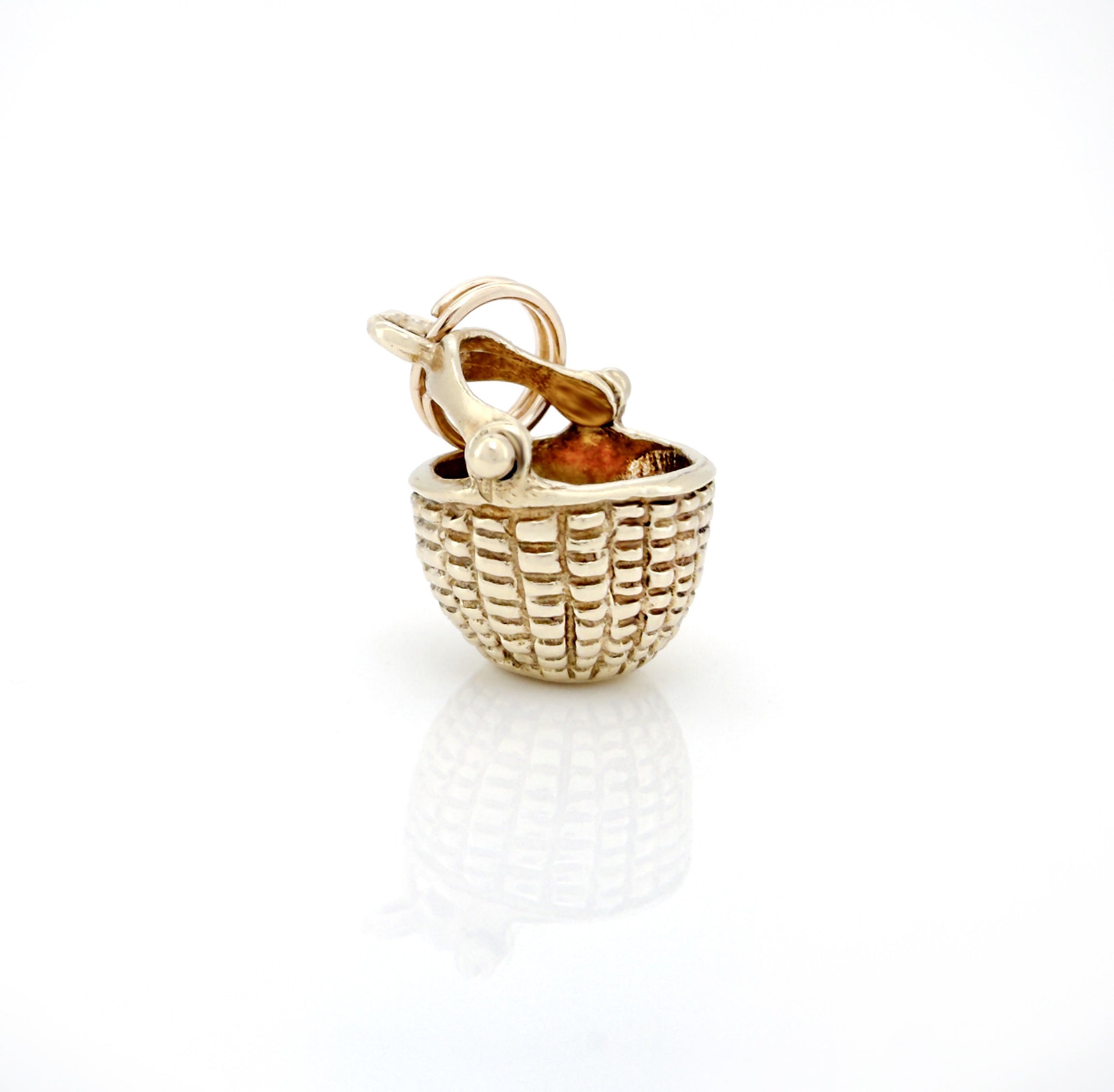 Vintage 14k Articulating Nantucket Basket Charm