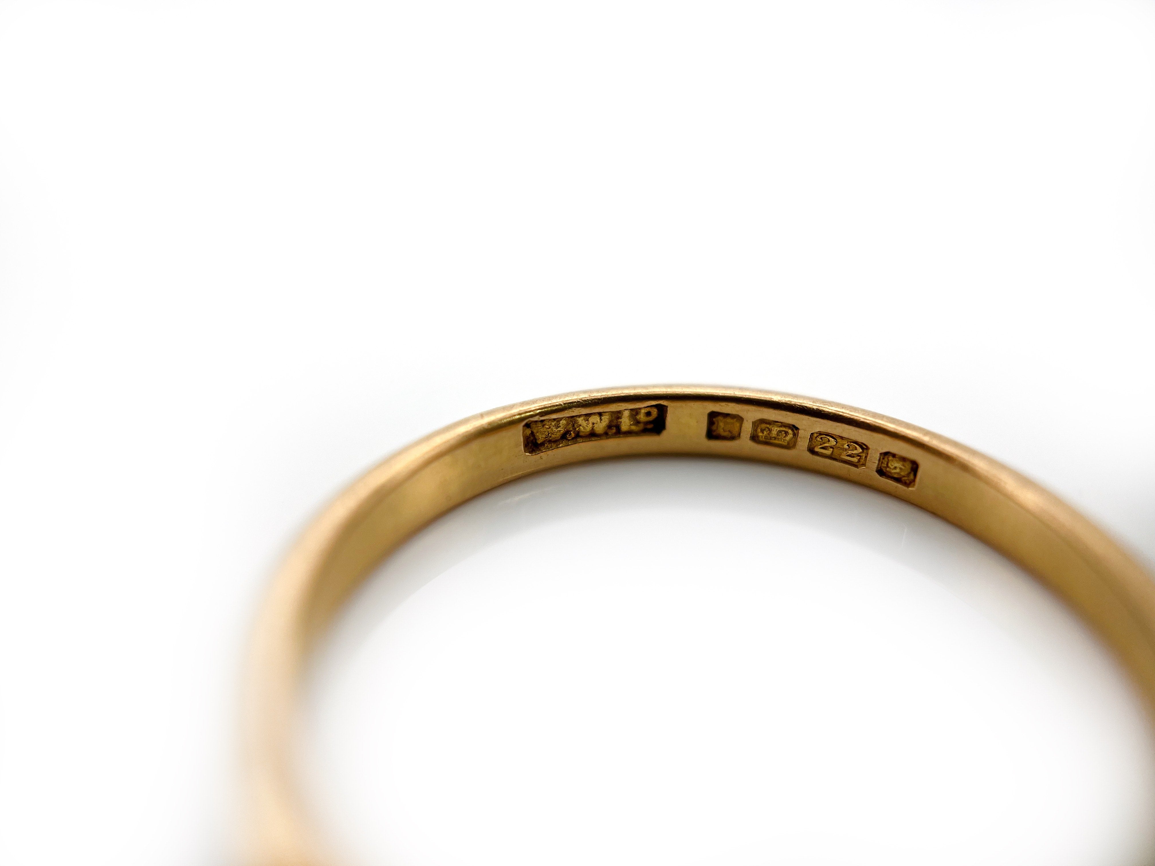 Vintage 22KT Stacking Ring, London 1932, Size 8.75