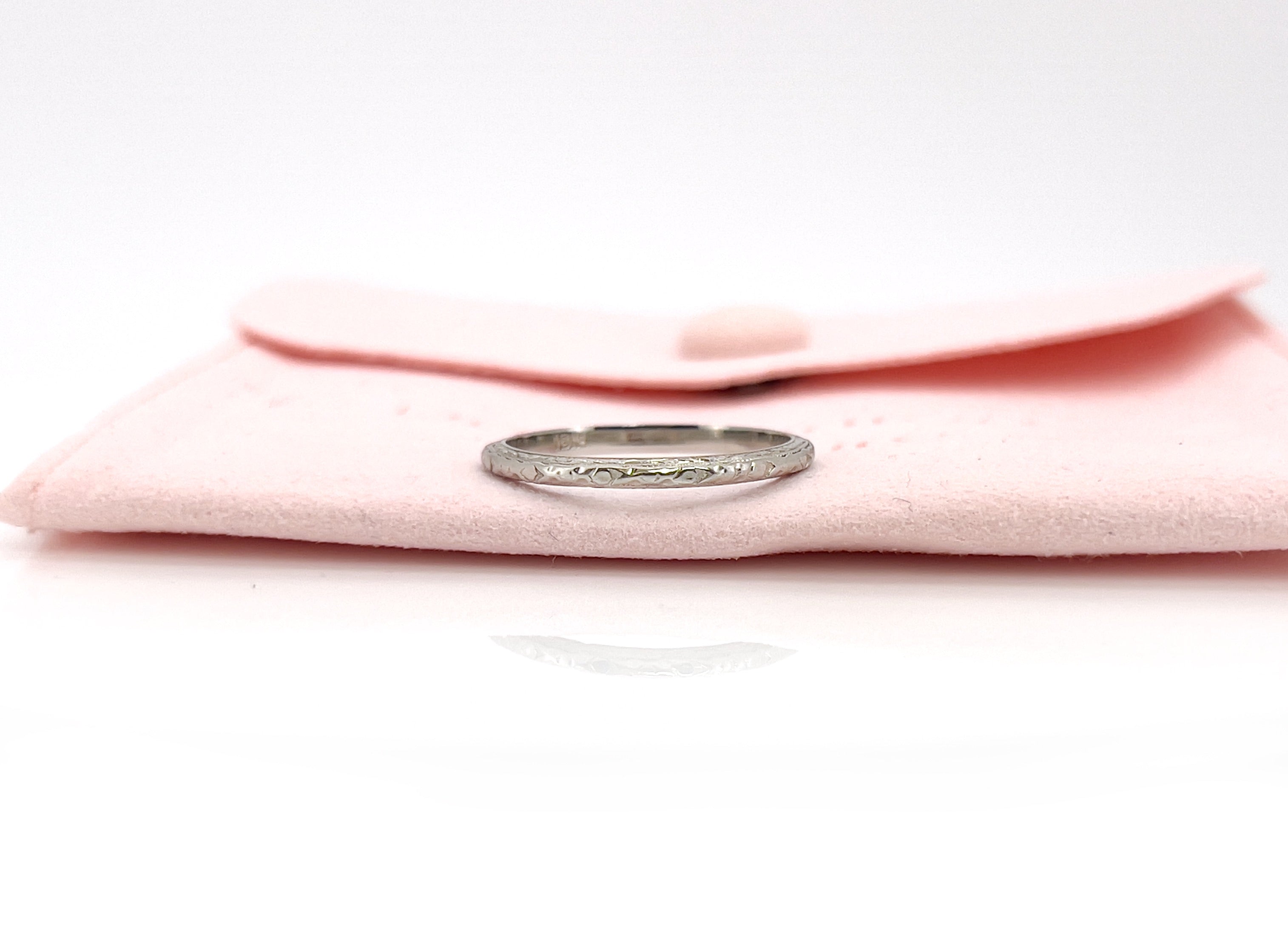 Vintage White Gold Engraved Band, Size 6.25