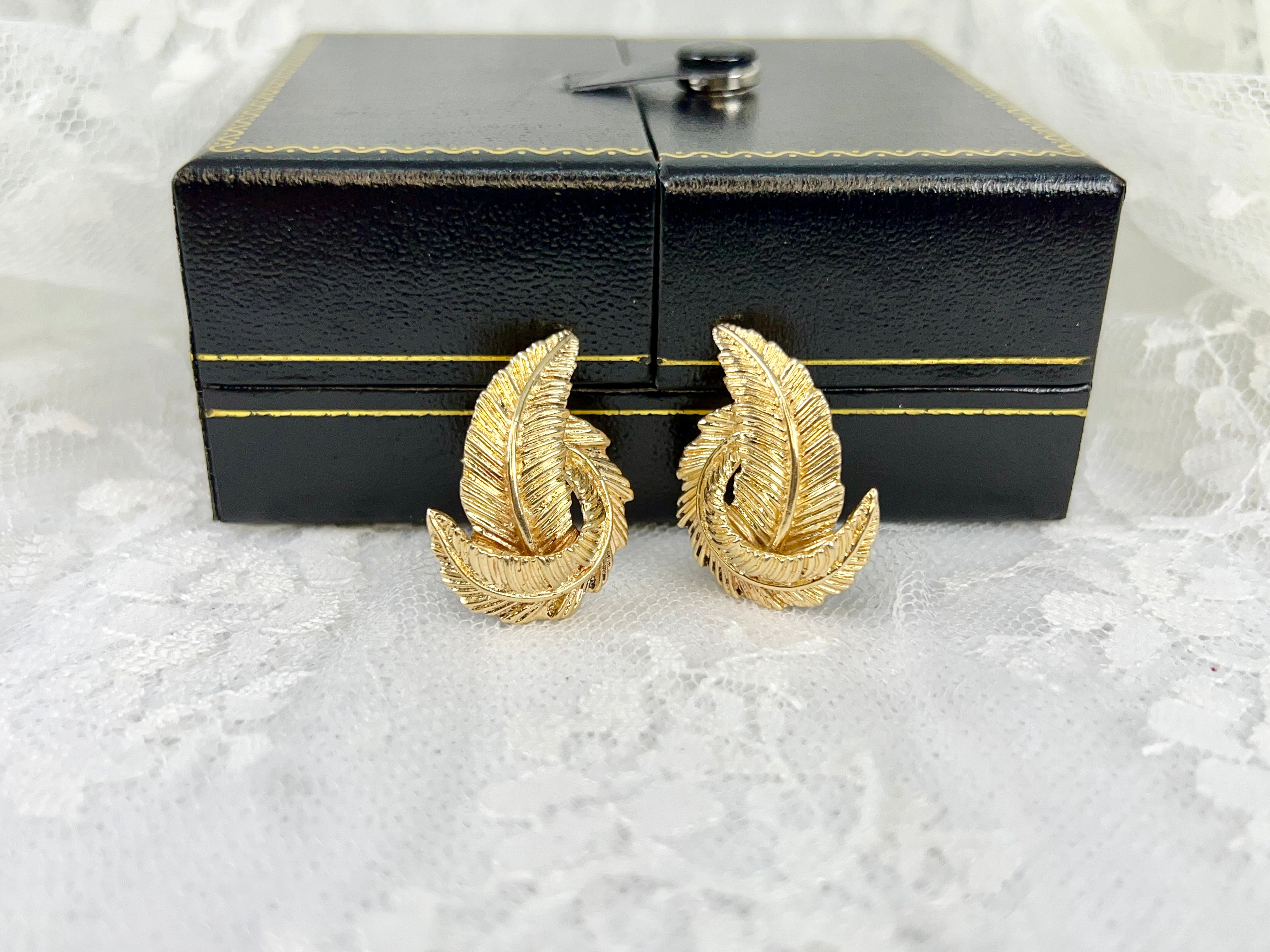 Vintage Gold Feather Swirl Earrings, 14K