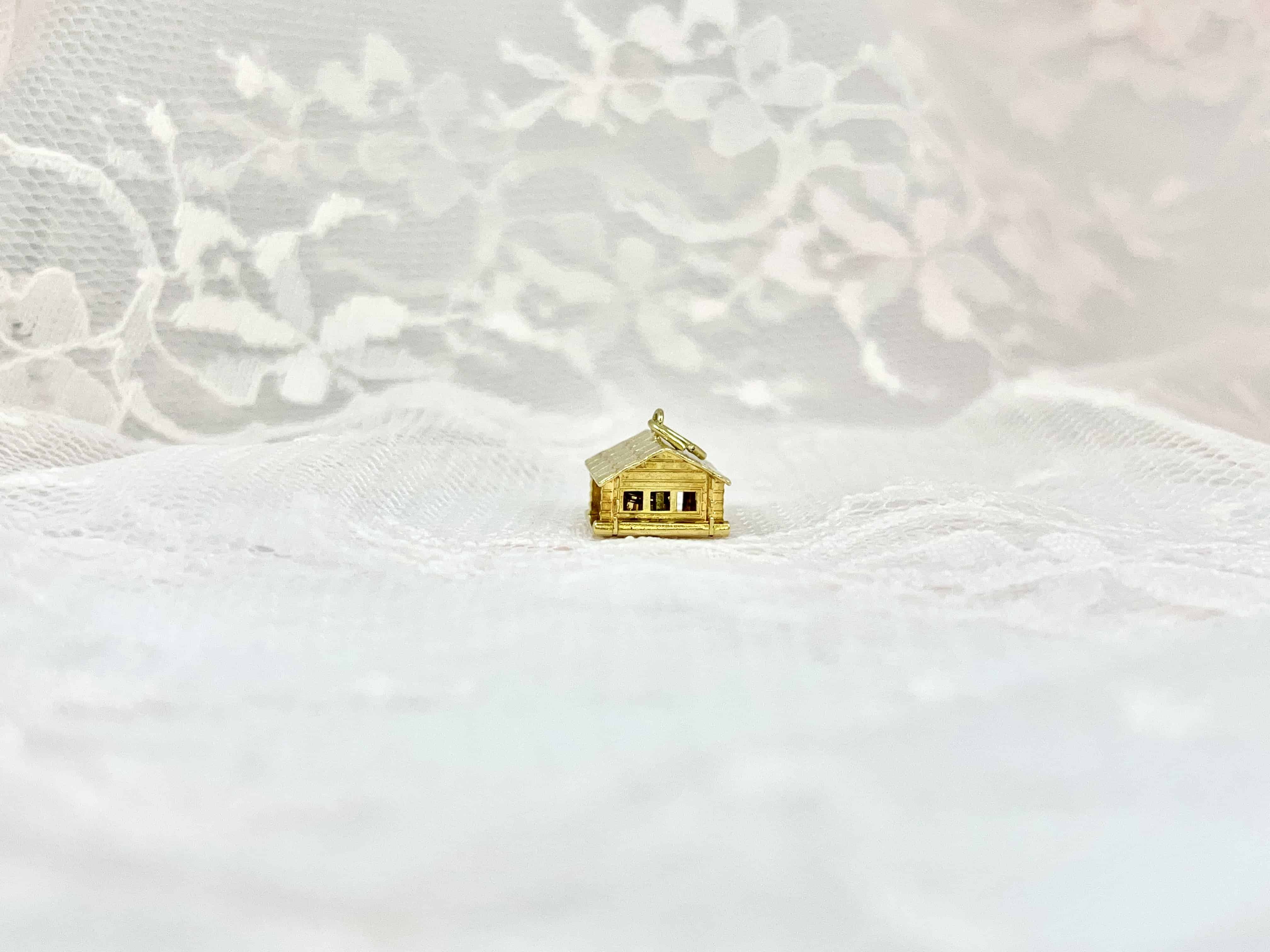 Vintage Cabin & Cauldron Charm, Swiss Chalet