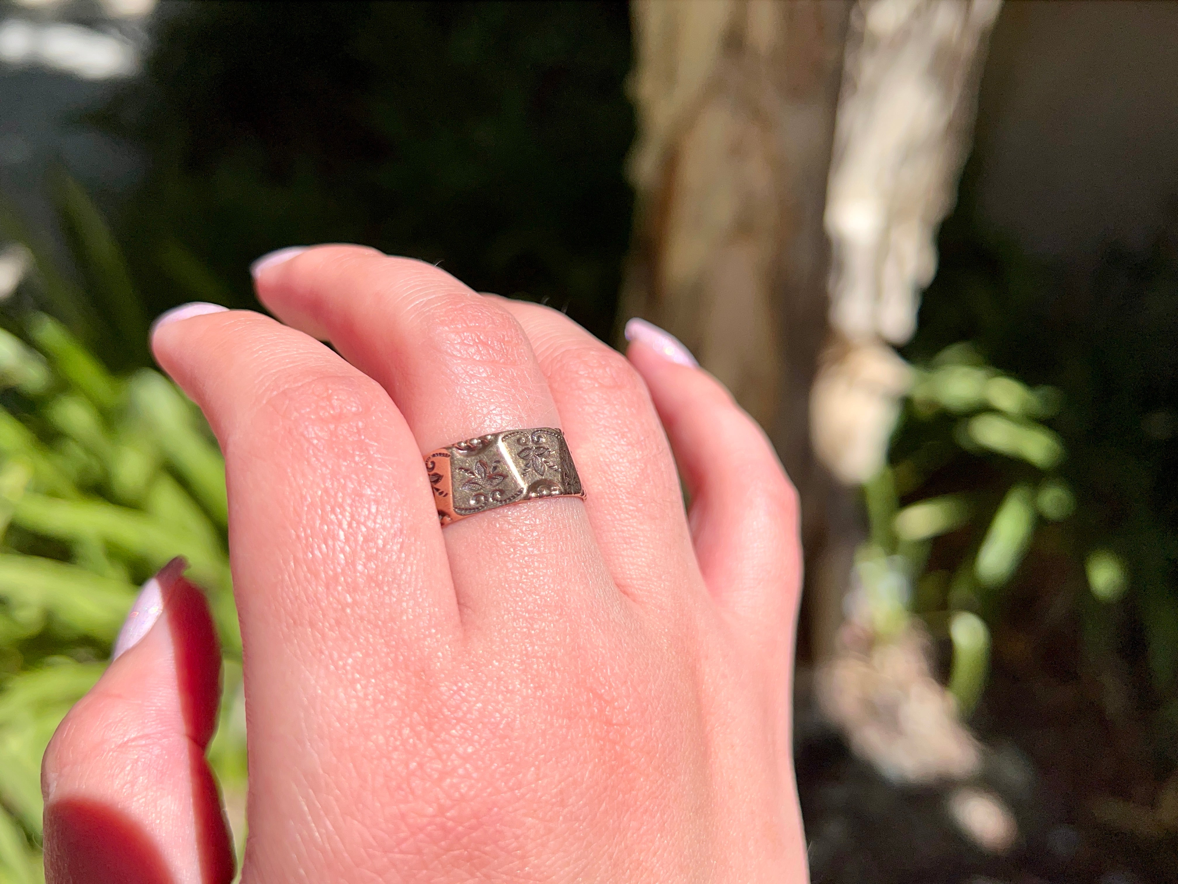 Victorian Ivy Leaf Motif Ring, Wedding Band, AM, Size 8.25