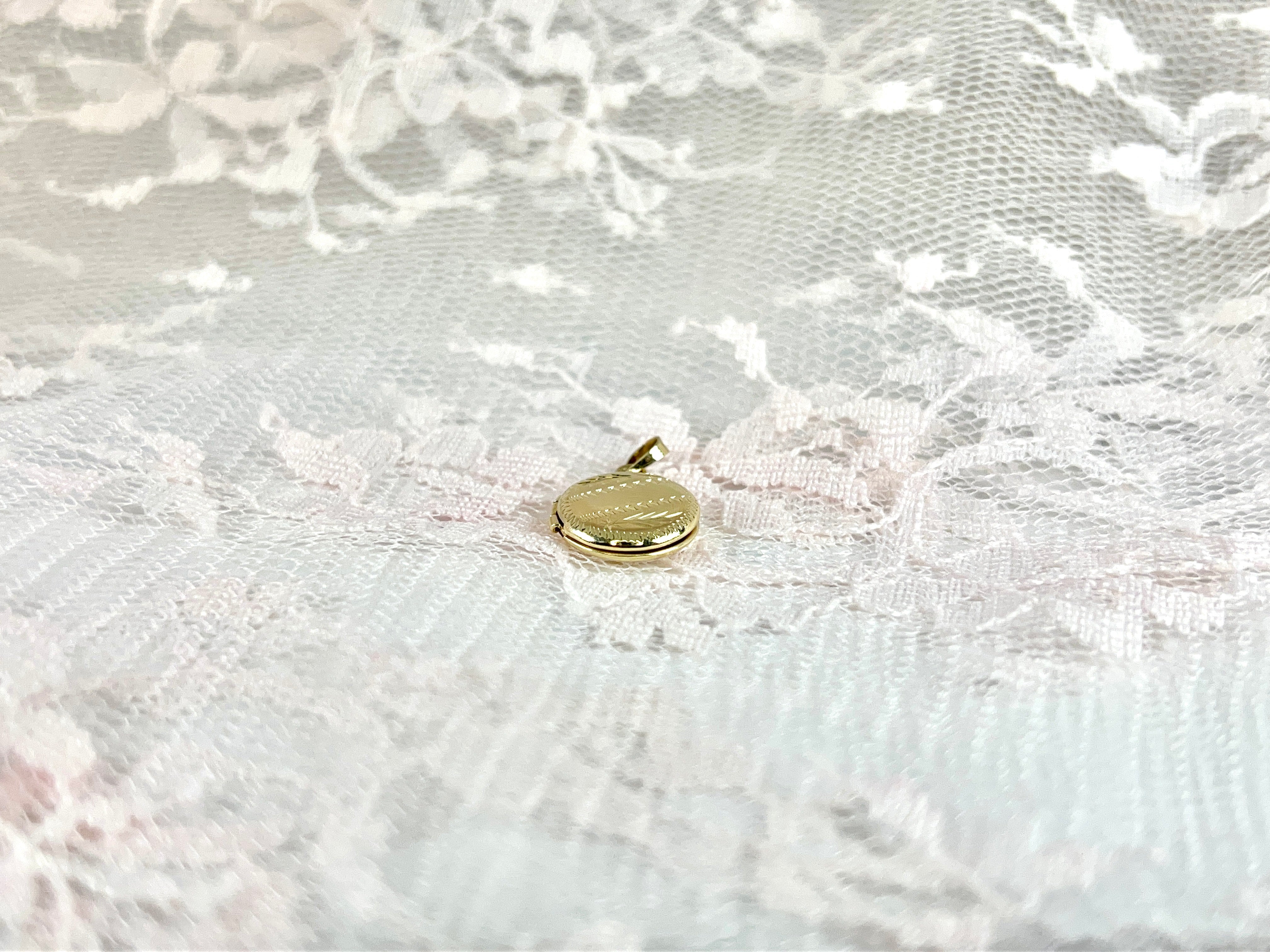 Mini Locket, 6-19-71, 14K