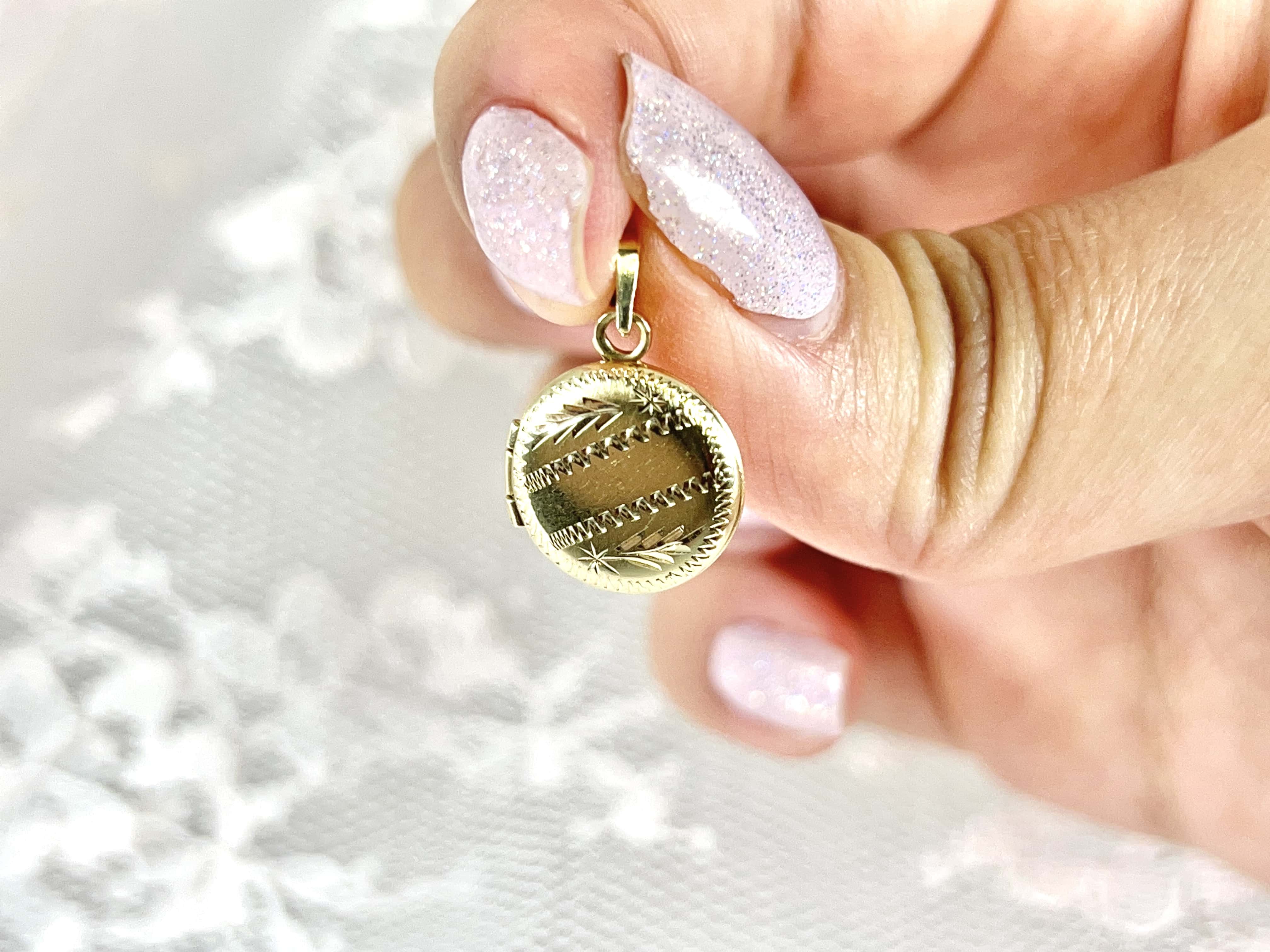 Mini Locket, 6-19-71, 14K