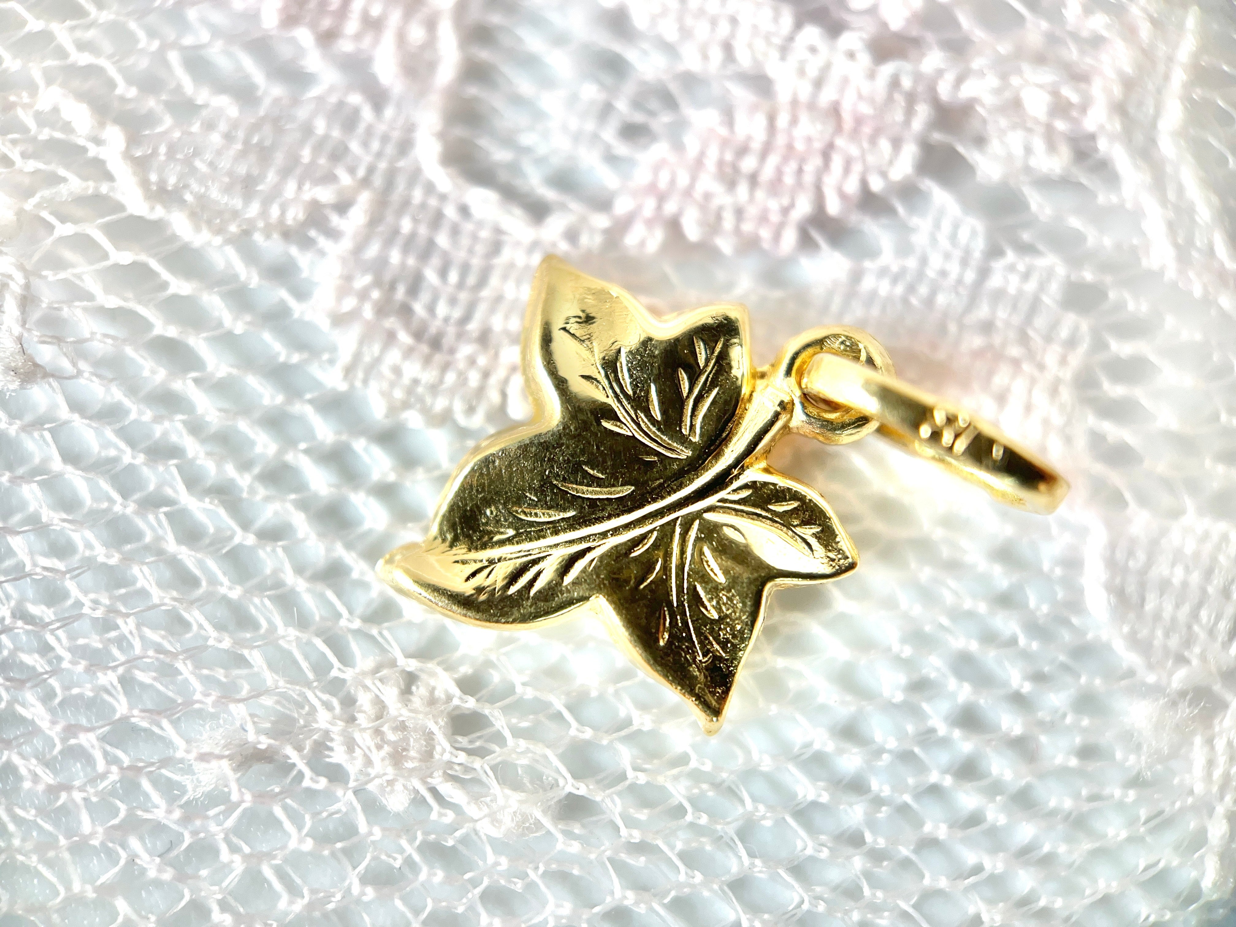 Leaf Charm, 18K