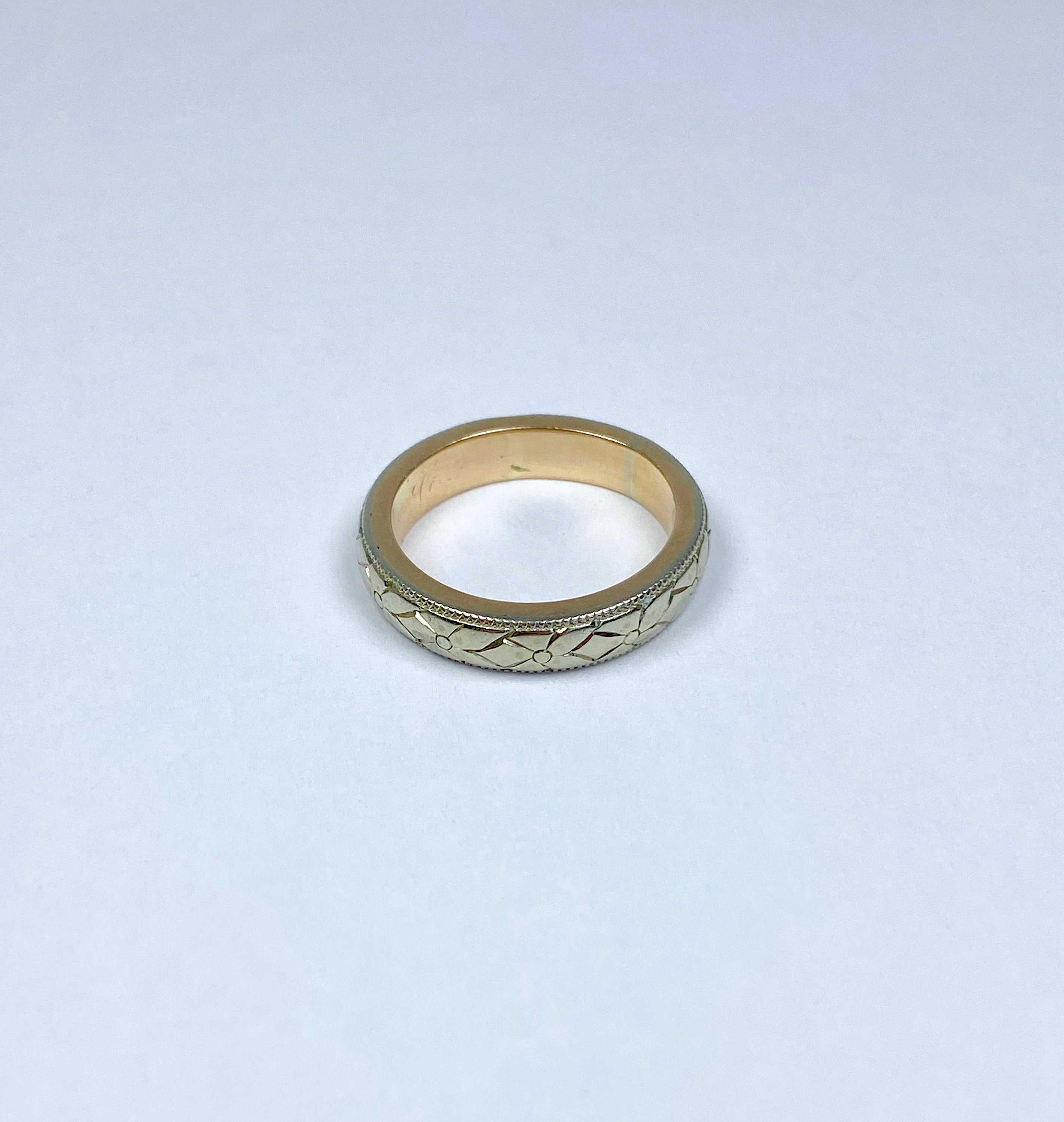 Two Tone, Heavy Wedding Band, 6-28-05, Size 6.75