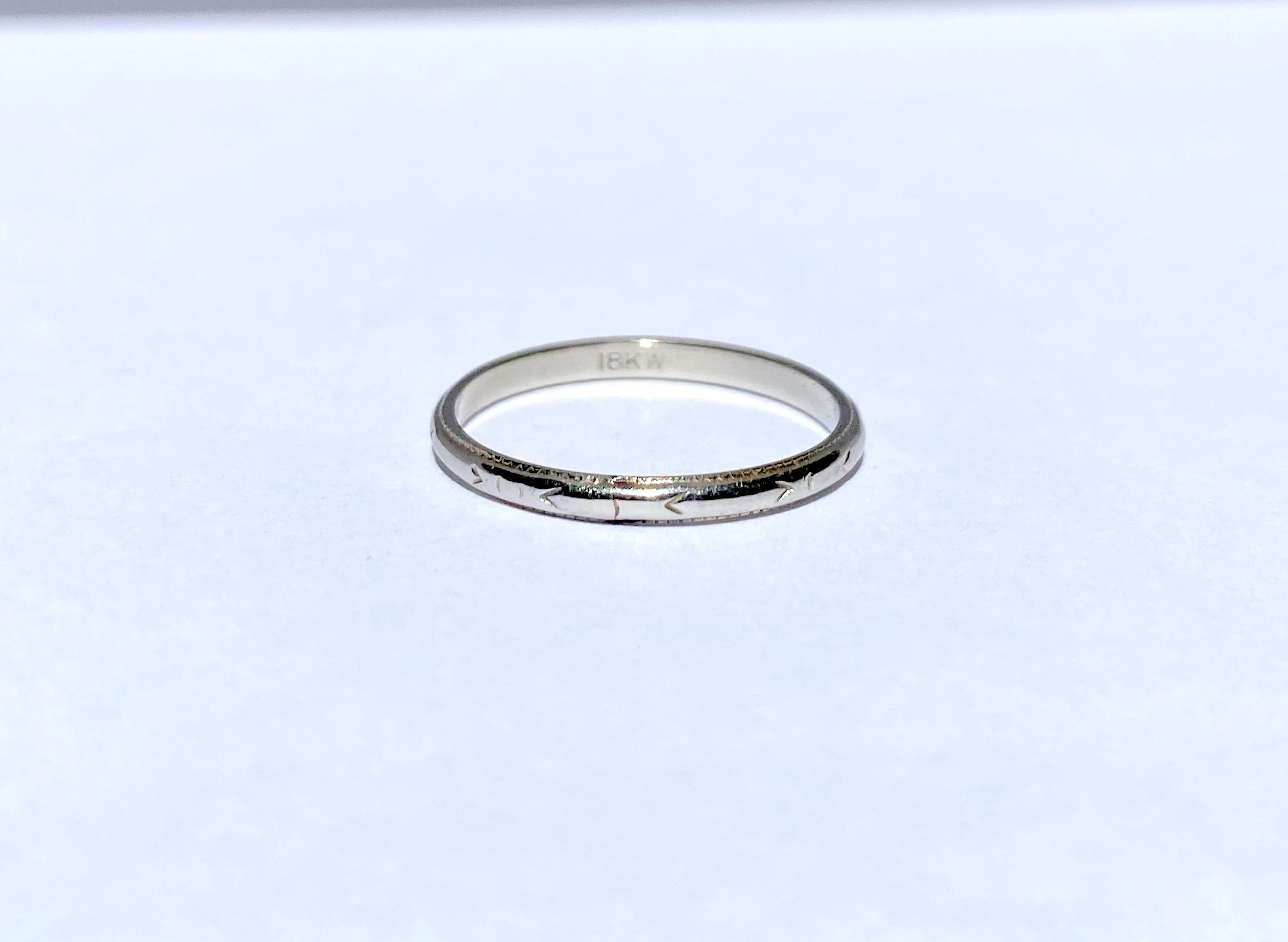 Vintage White Gold Wedding Band, Size 7