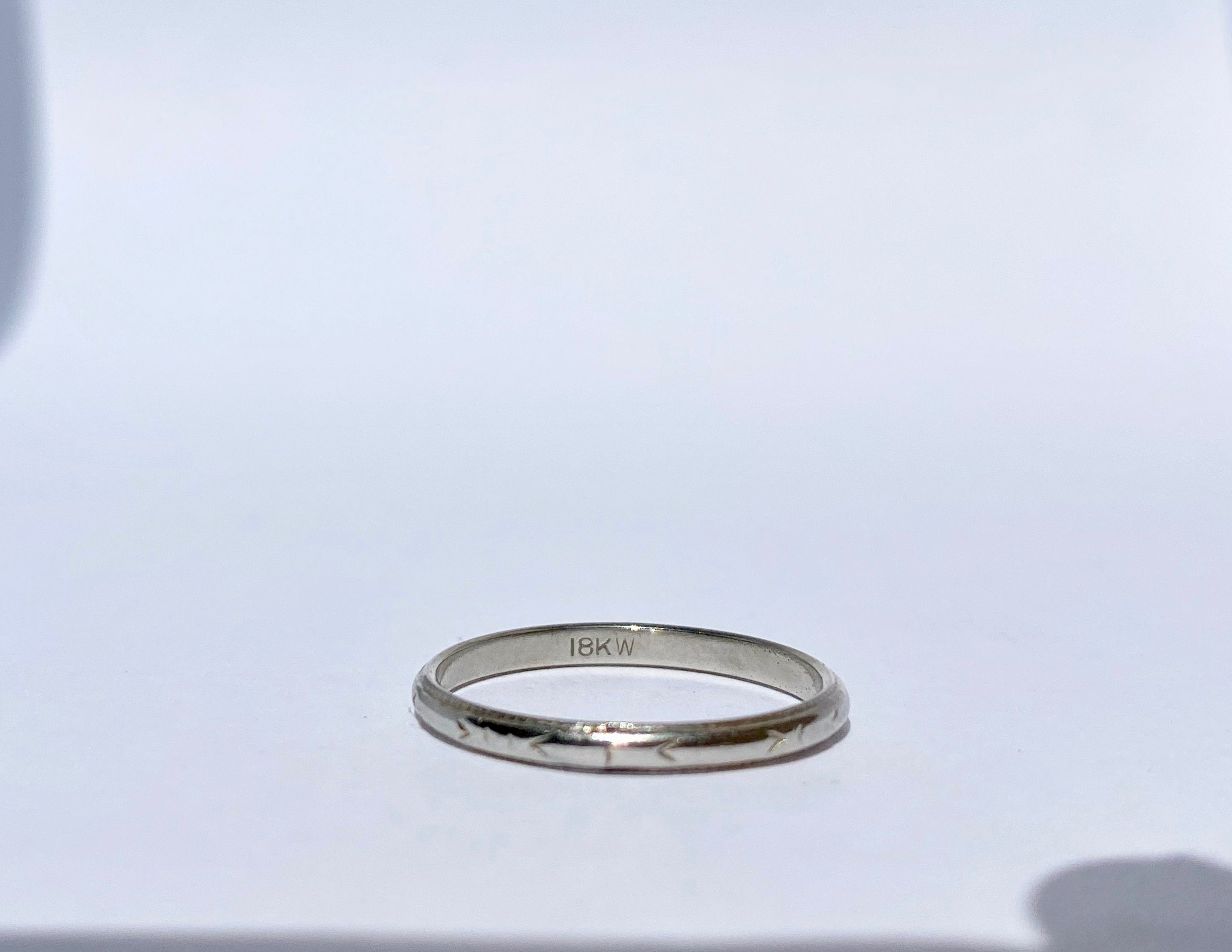 Vintage White Gold Wedding Band, Size 7