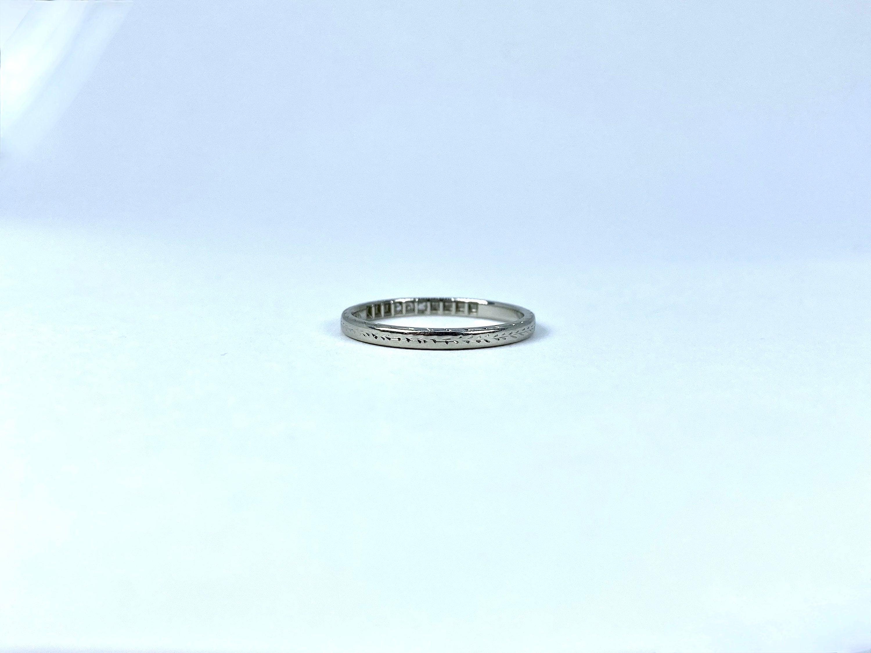 Vintage 18K Single Cut Diamond Band, Size 5.75