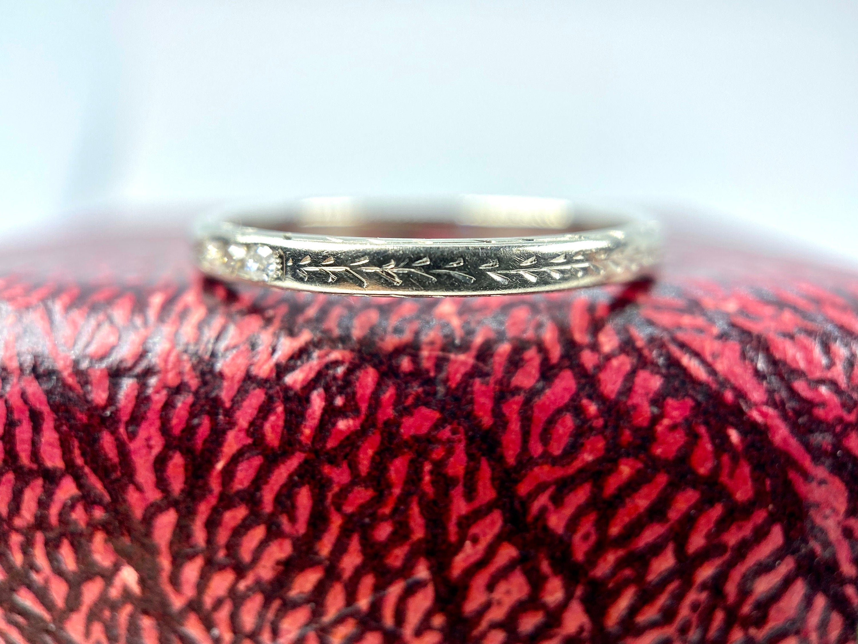 Vintage 18K Single Cut Diamond Band, Size 5.75