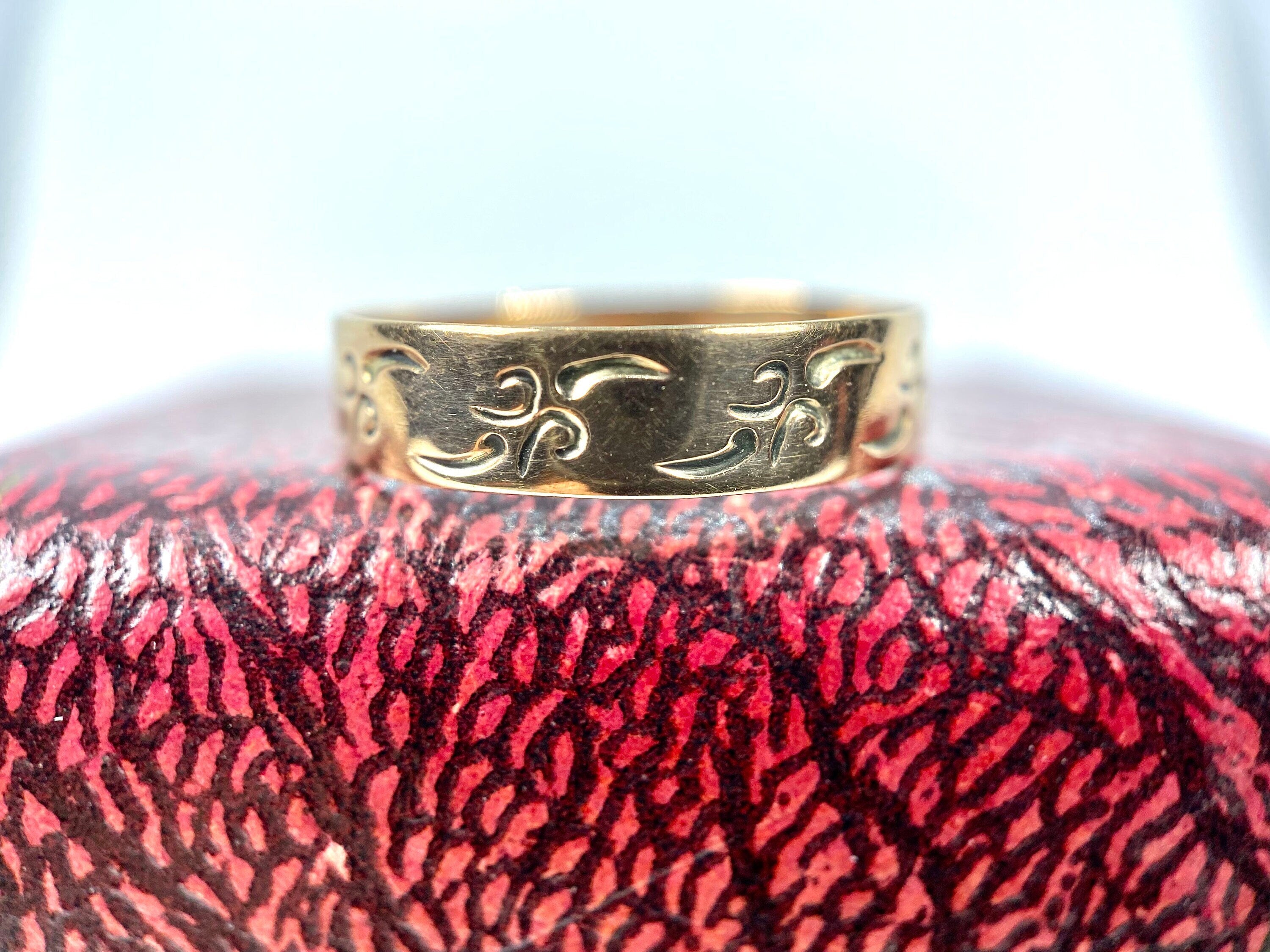 Victorian Wedding Ring, Size 7, 10K