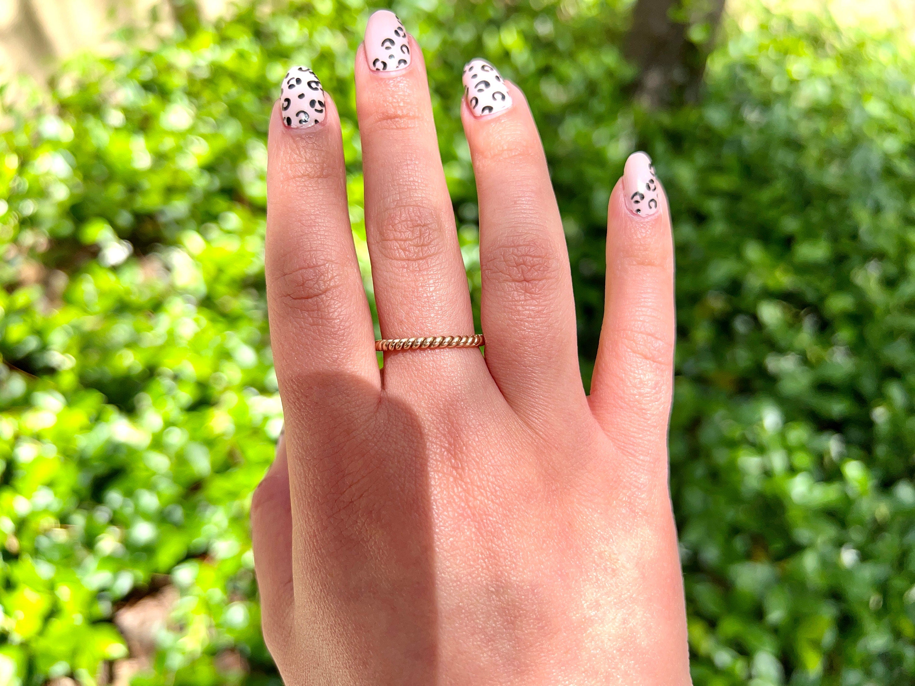 14K Twisted Band, Size 7.75