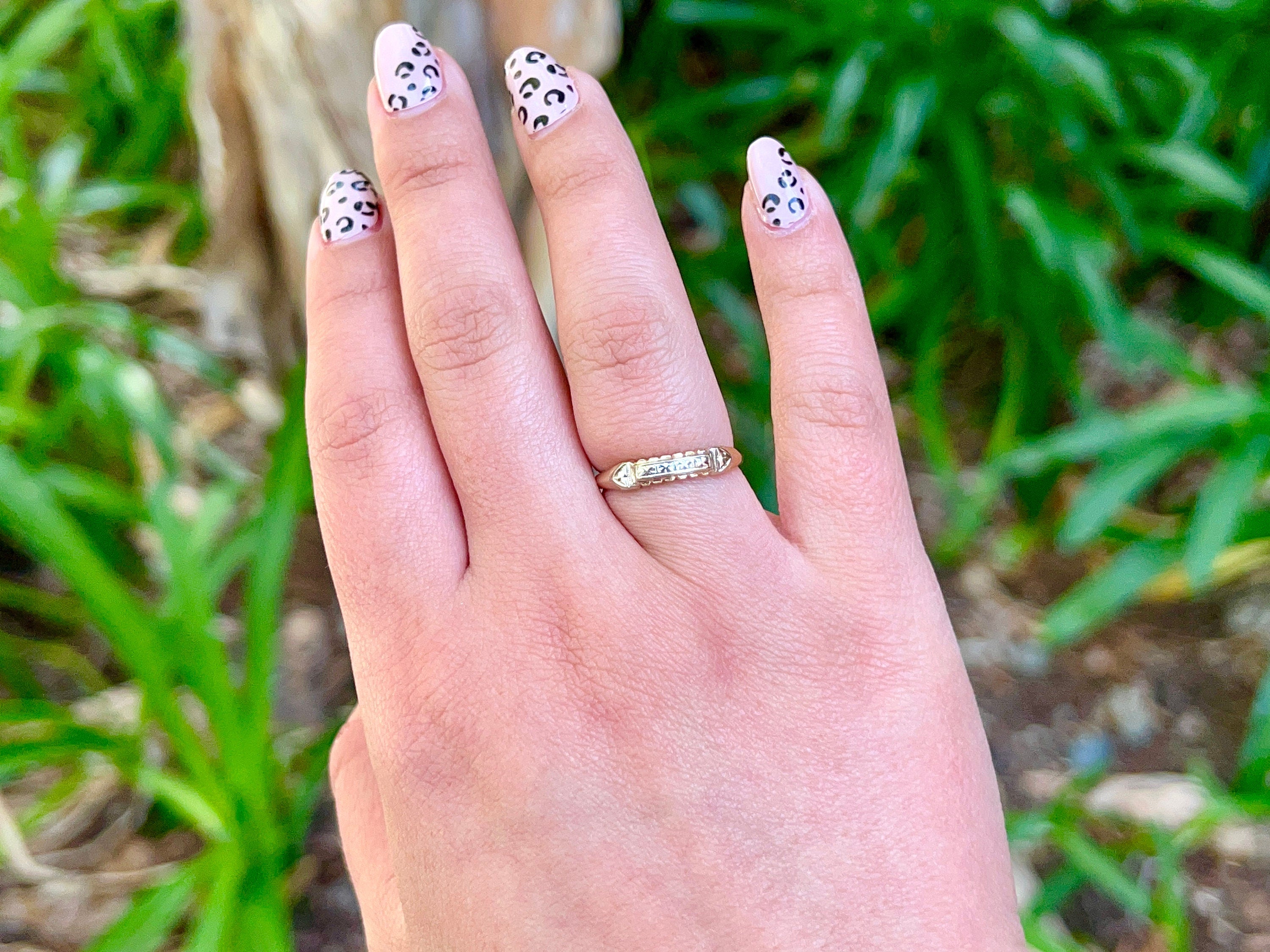 Vintage Two Tone Band, Size 6.5