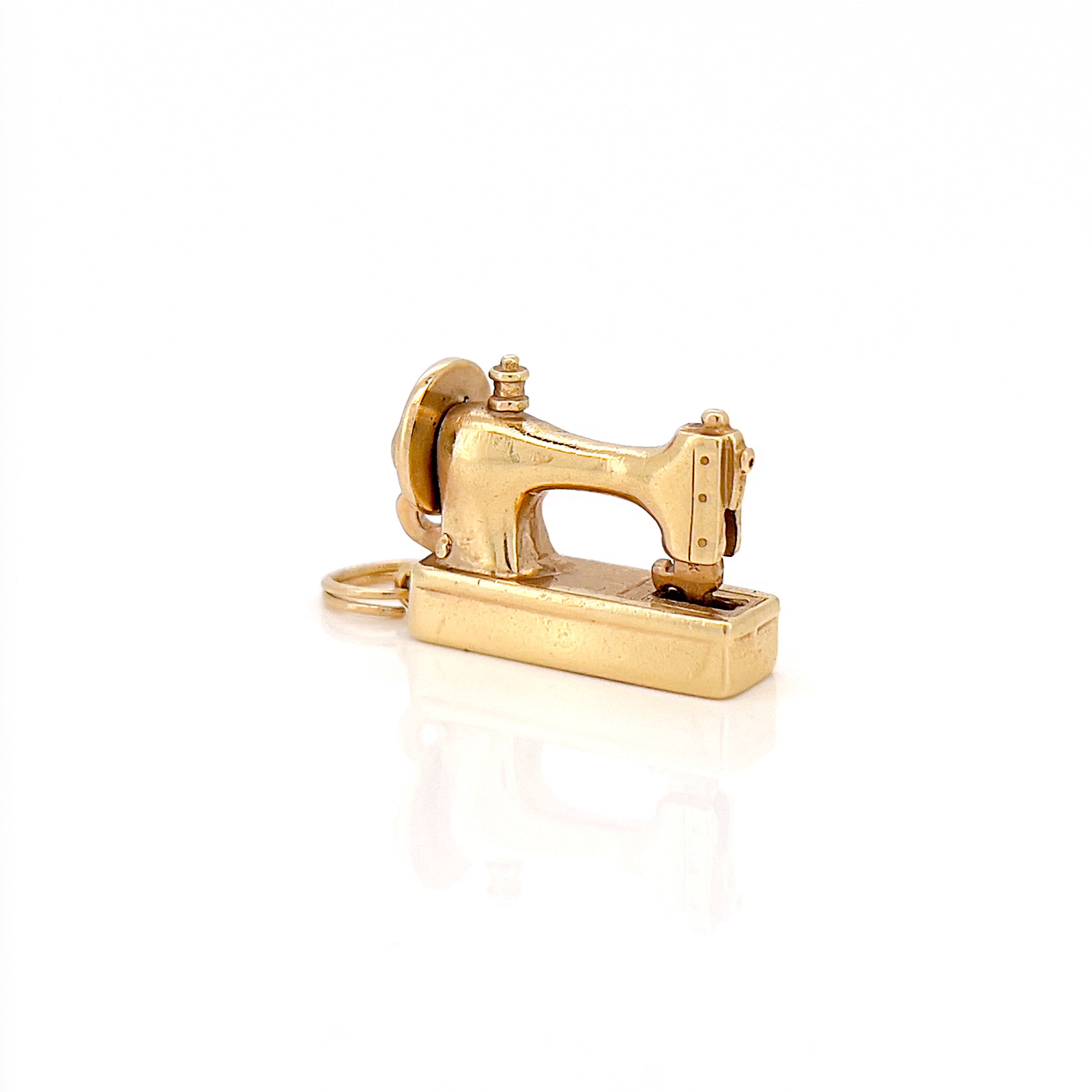 1960s Vintage 14K Articulating Sewing Machine Charm