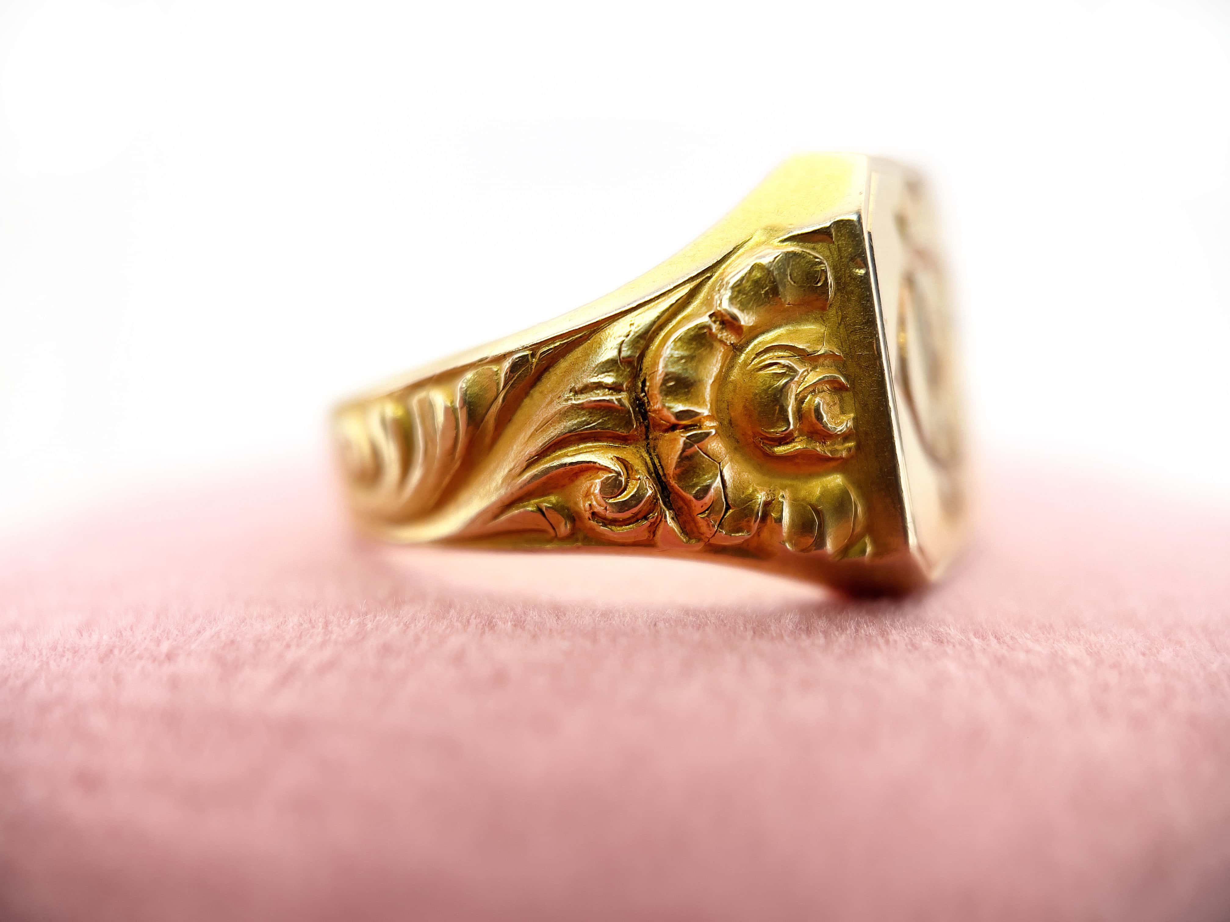 Antique Dutch Signet Ring, 14K Gold