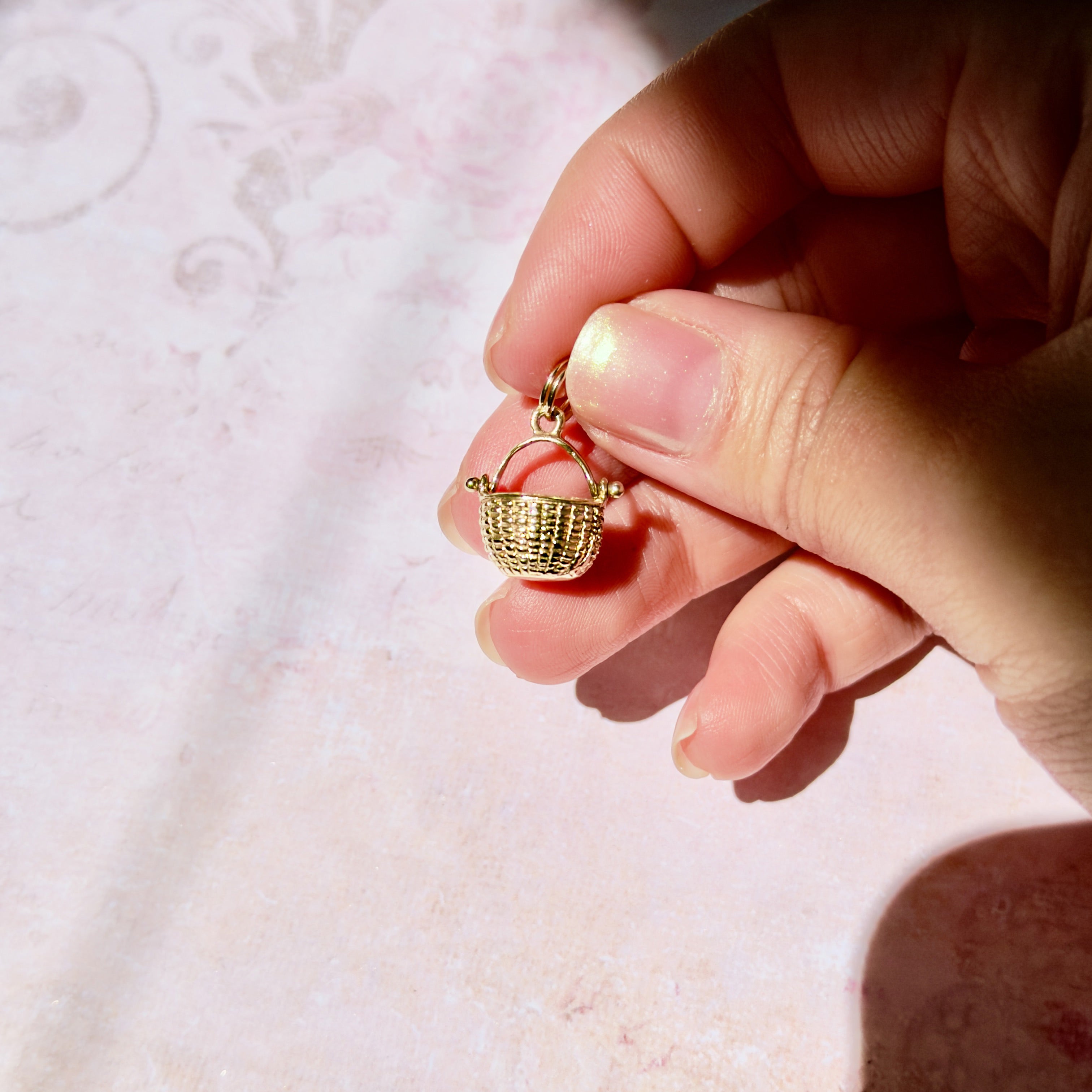 Vintage 14k Articulating Nantucket Basket Charm