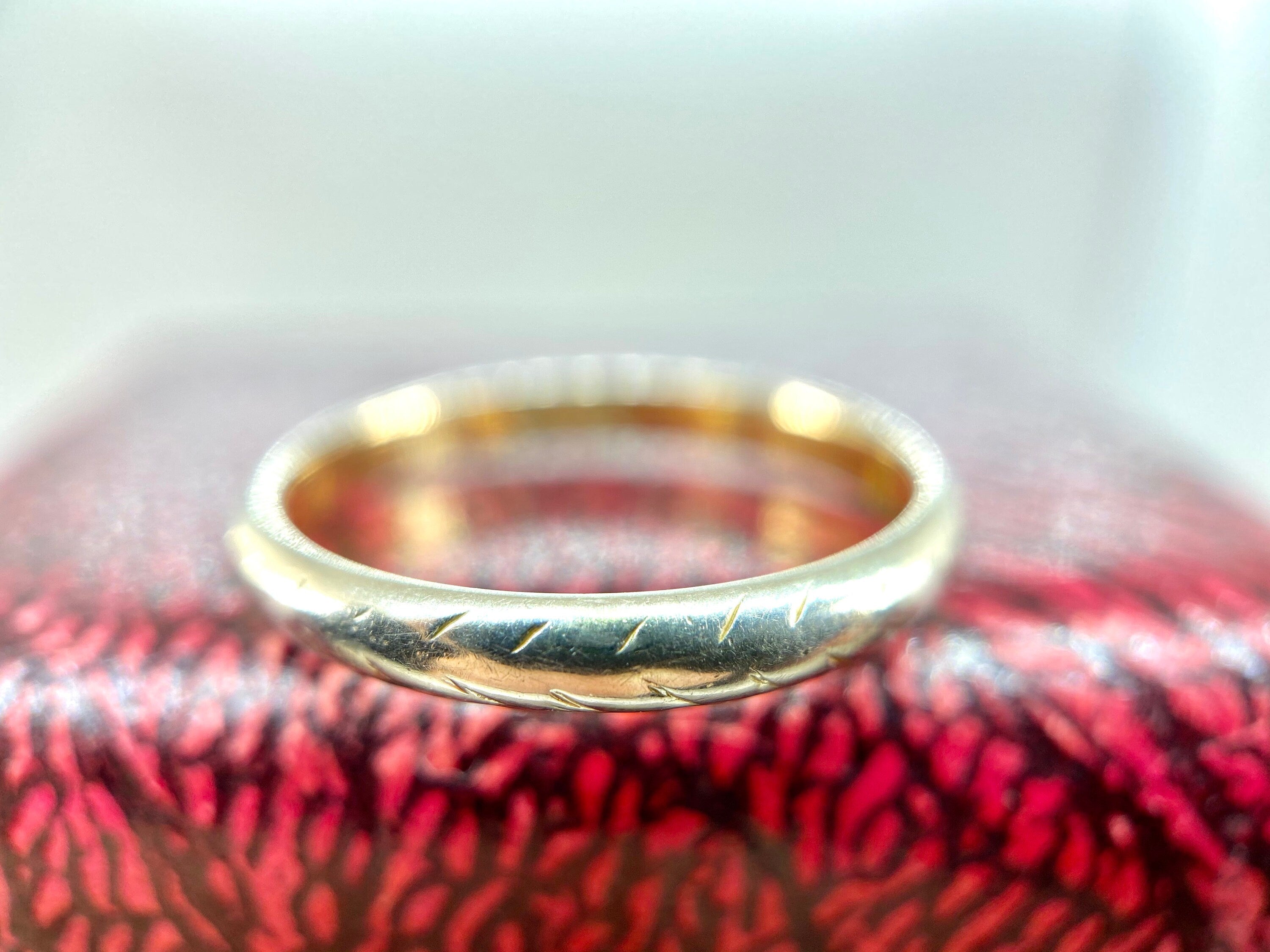 JR Wood Two Tone Gold Ring, Vintage, Size 5.5