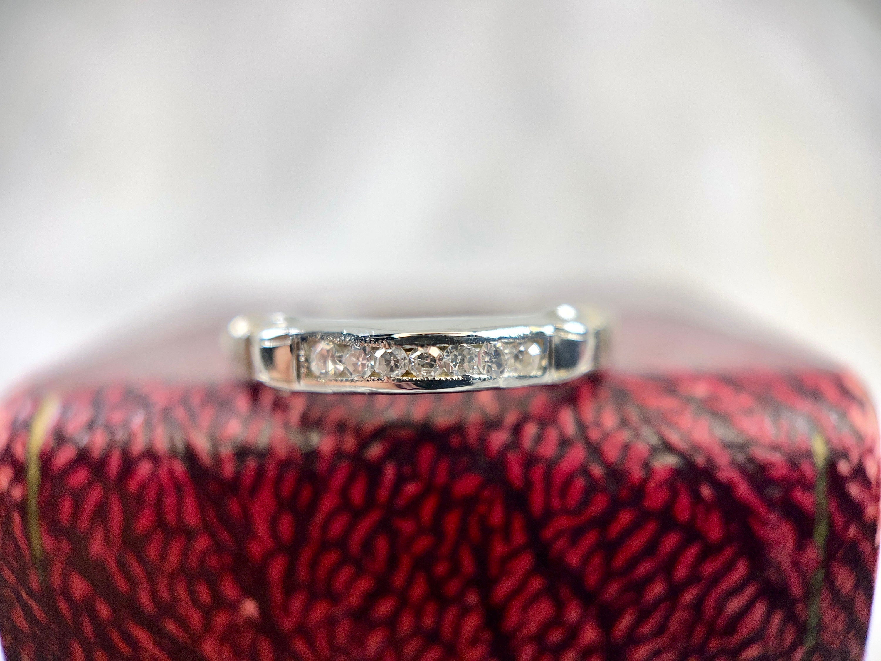 Vintage Single Cut Diamond Band, Size 6.5